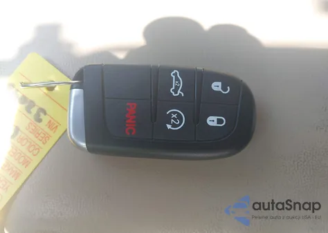 2017 Dodge Journey Sxt z USA, uszkodzony, nr VIN 3C4PDCBGXHT533048